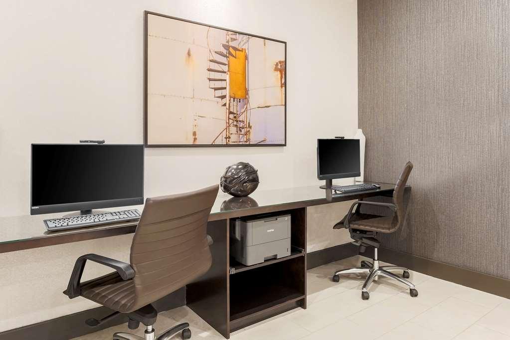 Hyatt Place Ottawa West Interior photo
